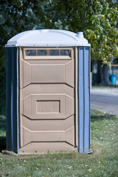 Best Portable restroom trailer rental  in Fair Haven, NJ